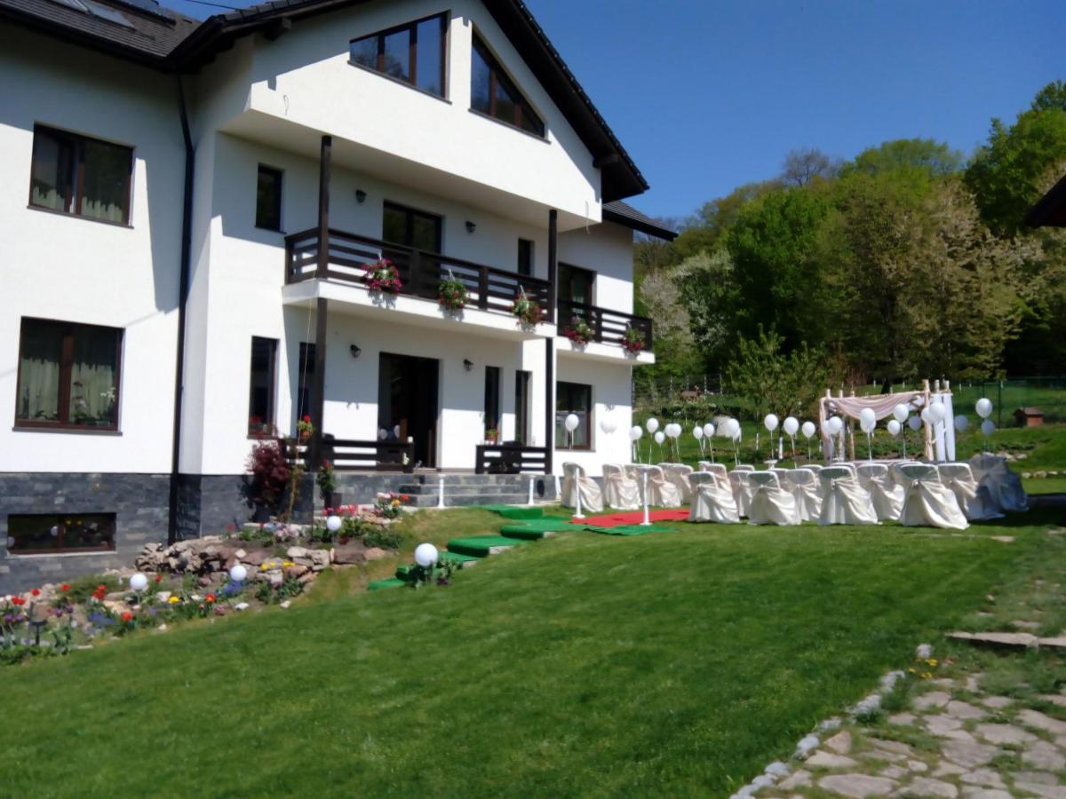 Dragomirna Sunset Hotel Mitocu Dragomirnei Bagian luar foto